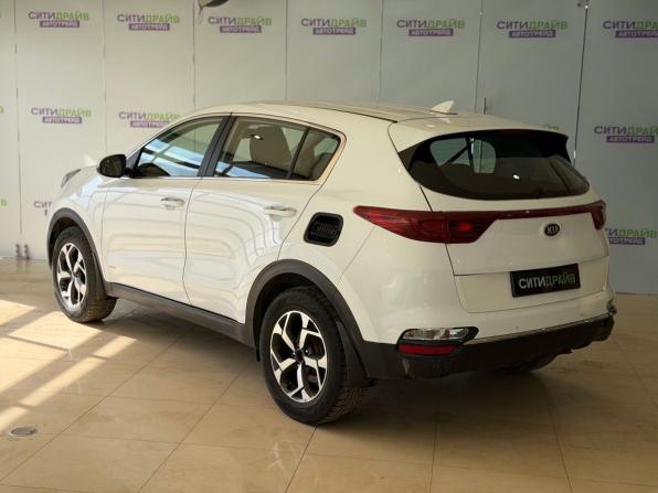 Kia Sportage IV Рестайлинг с пробегом 2021 года, цена 1 600 000 рублей, 177751 км, внедорожник, Автокод Объявления