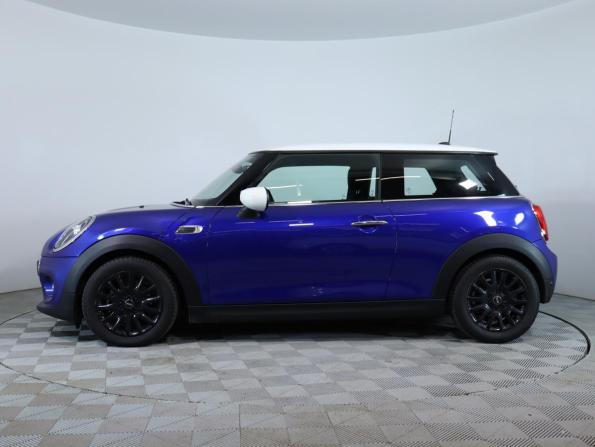 Mini Hatch III (F55/F56) Рестайлинг с пробегом 2019 года, цена 1 947 800 рублей, 50000 км, хэтчбек, Автокод Объявления