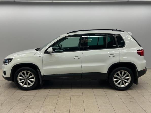 Volkswagen Tiguan I Рестайлинг с пробегом 2016 года, цена 1 686 000 рублей, 125635 км, внедорожник, Автокод Объявления