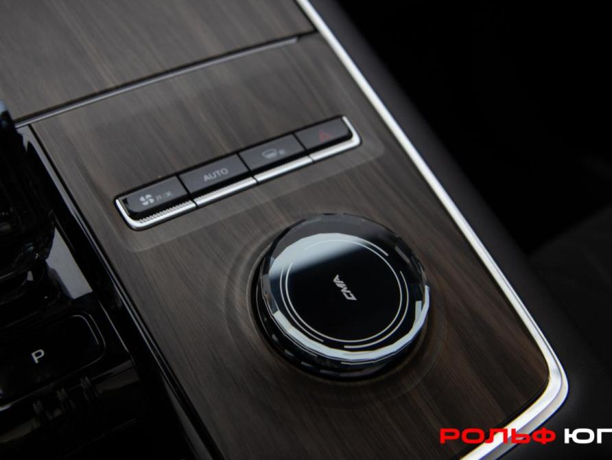 Geely Monjaro I Москва  - изображение 20