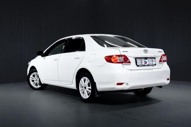 Toyota Corolla X (E140 E150) Рестайлинг с пробегом 2013 года, цена 549 000 рублей, 398980 км, седан, Автокод Объявления