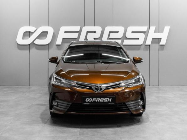 Toyota Corolla XI (E160 E170 E180) Рестайлинг 1 с пробегом 2018 года, цена 1 799 000 рублей, 116097 км, седан, Автокод Объявления