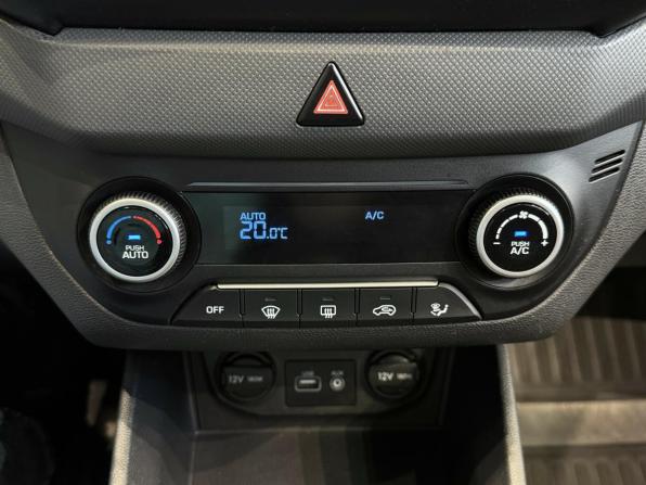 Hyundai Creta I с пробегом 2018 года, цена 1 799 000 рублей, 161128 км, внедорожник, Автокод Объявления