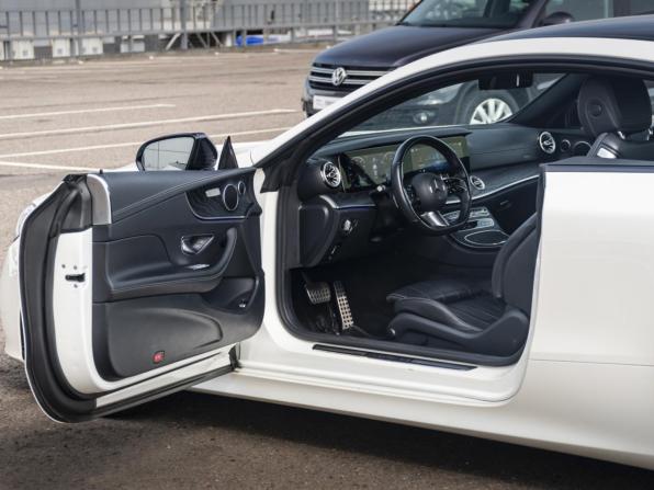 Mercedes-Benz E-Класс V (W213 S213 C238) Рестайлинг с пробегом 2020 года, цена 4 750 000 рублей, 102049 км, купе-хардтоп, Автокод Объявления