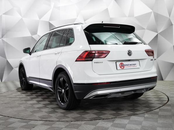Volkswagen Tiguan II с пробегом 2019 года, цена 2 442 000 рублей, 156928 км, внедорожник, Автокод Объявления