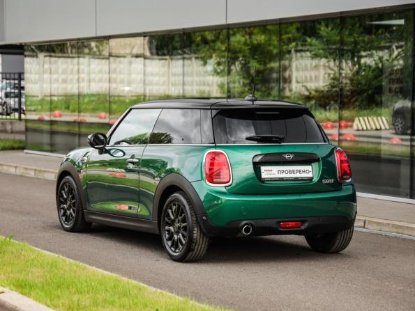 Mini Hatch III (F55/F56) Рестайлинг с пробегом 2020 года, цена 2 399 000 рублей, 22791 км, хэтчбек, Автокод Объявления