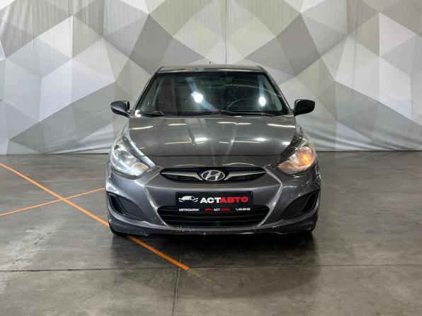 Hyundai Solaris I с пробегом 2013 года, цена 600 000 рублей, 238805 км, седан, Автокод Объявления