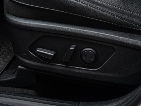Kia Sorento IV с пробегом 2021 года, цена 4 100 000 рублей, 84099 км, внедорожник, Автокод Объявления