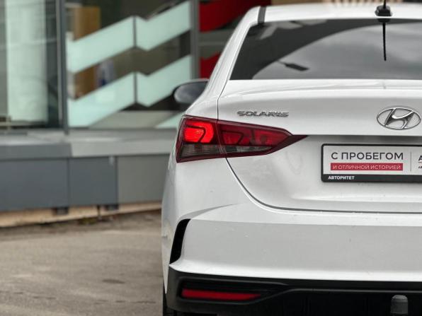 Hyundai Solaris II Рестайлинг с пробегом 2021 года, цена 1 139 000 рублей, 135459 км, седан, Автокод Объявления