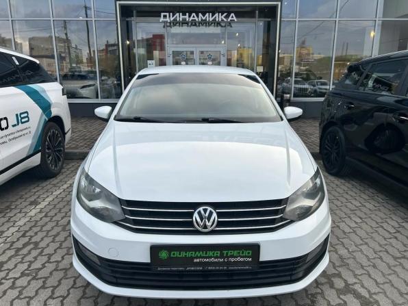 Volkswagen Polo V Рестайлинг с пробегом 2018 года, цена 920 000 рублей, 162117 км, седан, Автокод Объявления