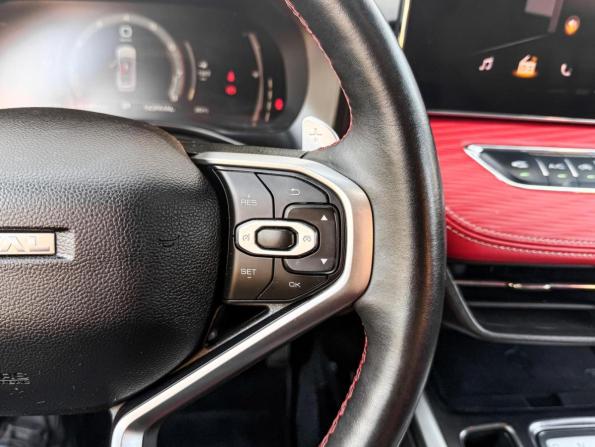 Haval Jolion I Рестайлинг с пробегом 2024 года, цена 2 152 500 рублей, 41351 км, внедорожник, Автокод Объявления