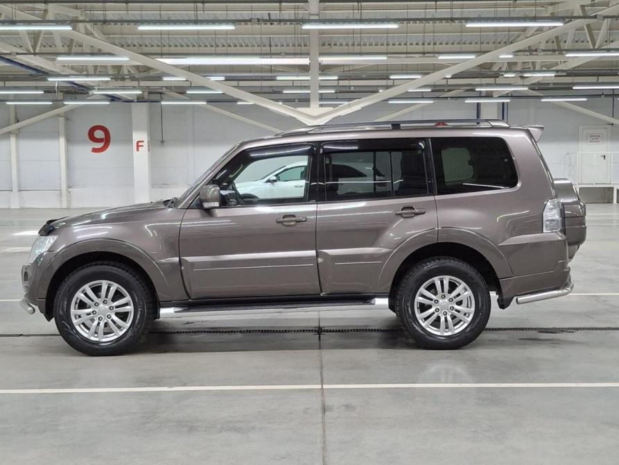 Mitsubishi Pajero IV Рестайлинг 1 Казань  - изображение 10
