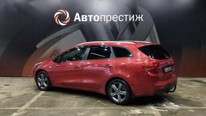 Kia Ceed II с пробегом 2012 года, цена 820 000 рублей, 202445 км, универсал, Автокод Объявления
