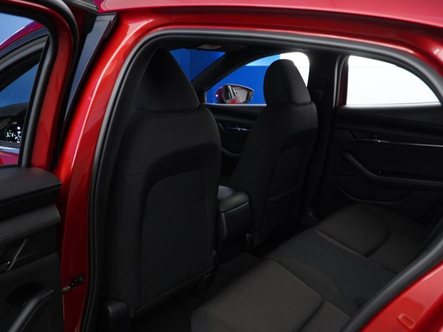 Mazda 3 IV (BP) Москва  - изображение 11