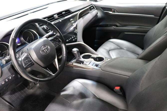 Toyota Camry VIII (XV70) с пробегом 2019 года, цена 3 100 000 рублей, 78365 км, седан, Автокод Объявления