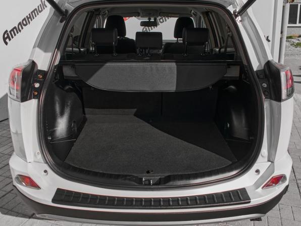 Toyota RAV4 IV (XA40) Рестайлинг с пробегом 2016 года, цена 2 275 000 рублей, 126140 км, внедорожник, Автокод Объявления