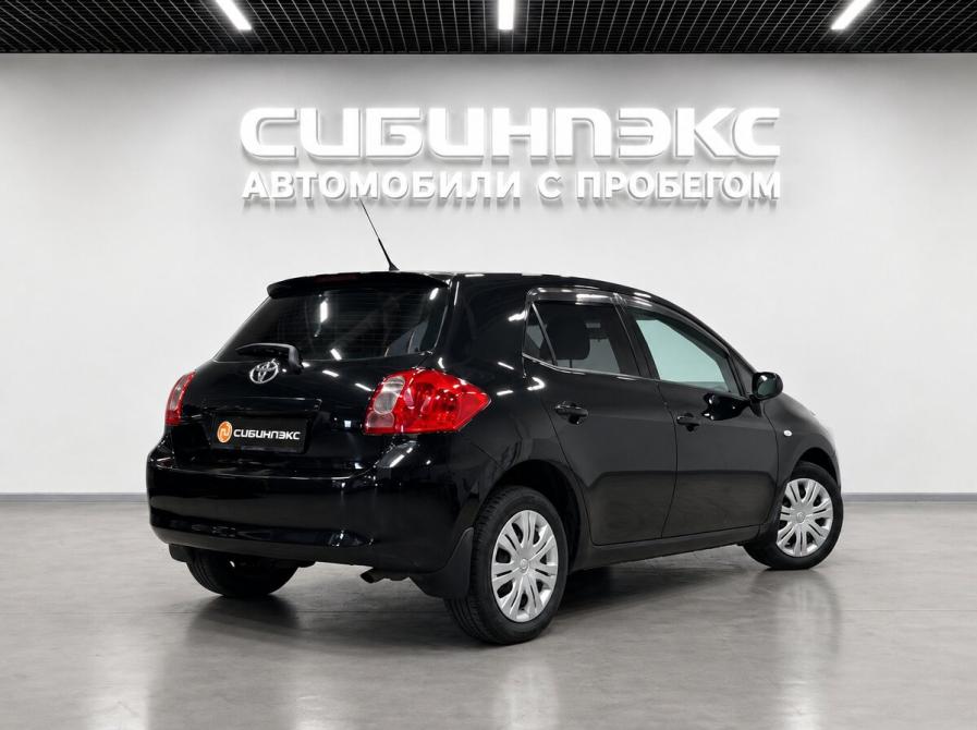 Toyota Auris I Кемерово  - изображение 3