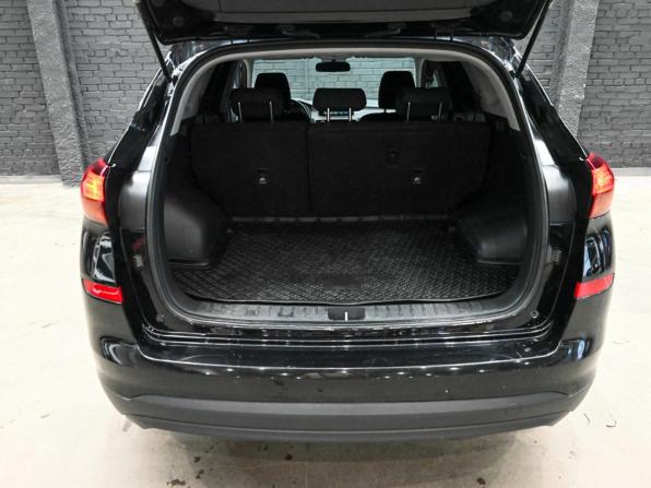 Hyundai Tucson III Рестайлинг с пробегом 2019 года, цена 2 179 000 рублей, 289156 км, внедорожник, Автокод Объявления