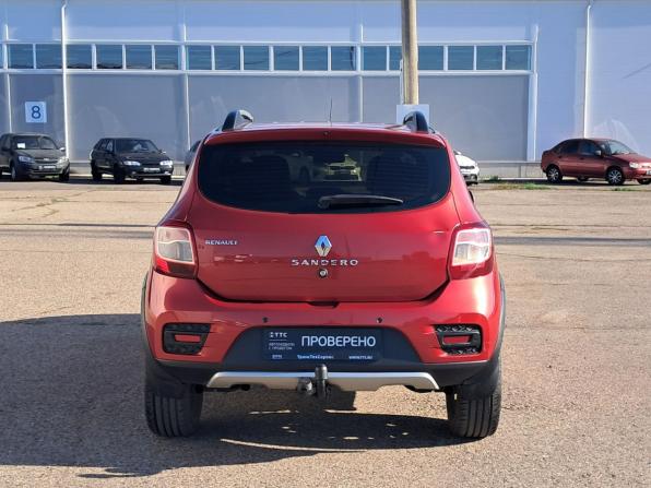 Renault Sandero II с пробегом 2017 года, цена 849 000 рублей, 174810 км, хэтчбек, Автокод Объявления