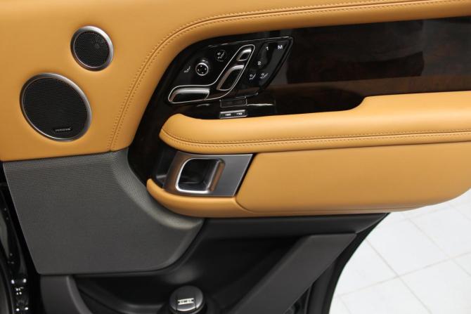 Land Rover Range Rover IV Рестайлинг с пробегом 2021 года, цена 12 200 000 рублей, 68110 км, внедорожник, Автокод Объявления