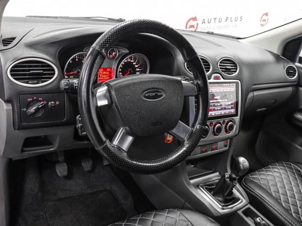 Ford Focus II Рестайлинг с пробегом 2011 года, цена 549 000 рублей, 264467 км, универсал, Автокод Объявления