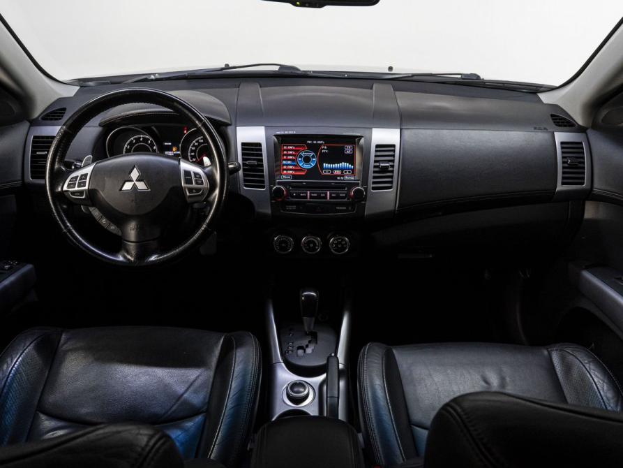 Mitsubishi Outlander II Рестайлинг Тюмень  - изображение 18