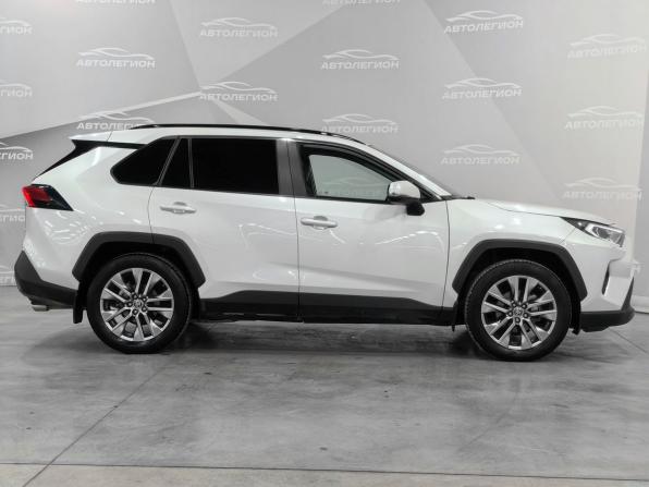 Toyota RAV4 V (XA50) с пробегом 2022 года, цена 4 199 000 рублей, 90300 км, внедорожник, Автокод Объявления