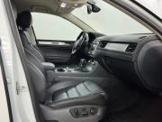 Volkswagen Touareg II Рестайлинг Москва  - изображение 33