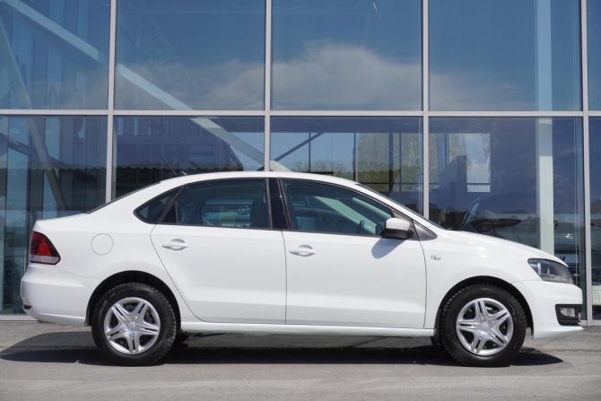 Volkswagen Polo V Рестайлинг с пробегом 2018 года, цена 840 000 рублей, 245992 км, седан, Автокод Объявления
