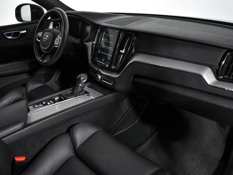 Volvo XC60 II Санкт-Петербург  - изображение 13