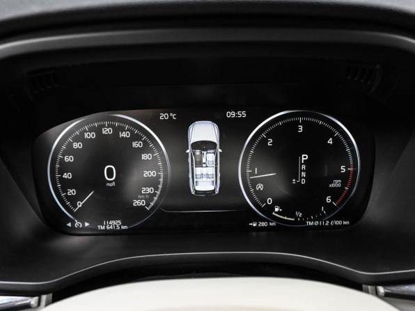 Volvo XC60 II с пробегом 2018 года, цена 3 669 000 рублей, 114925 км, внедорожник, Автокод Объявления