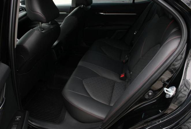 Toyota Camry VIII (XV70) Рестайлинг с пробегом 2021 года, цена 4 095 000 рублей, 35198 км, седан, Автокод Объявления