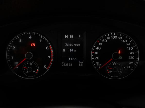 Volkswagen Jetta VI с пробегом 2014 года, цена 945 000 рублей, 252549 км, седан, Автокод Объявления
