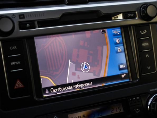 Toyota Land Cruiser Prado 150 Series Рестайлинг 1 с пробегом 2015 года, цена 3 687 321 рубль, 206865 км, внедорожник, Автокод Объявления