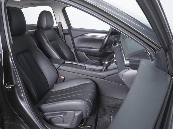 Mazda 6 III (GJ) Рестайлинг 2 с пробегом 2021 года, цена 2 950 000 рублей, 21264 км, седан, Автокод Объявления
