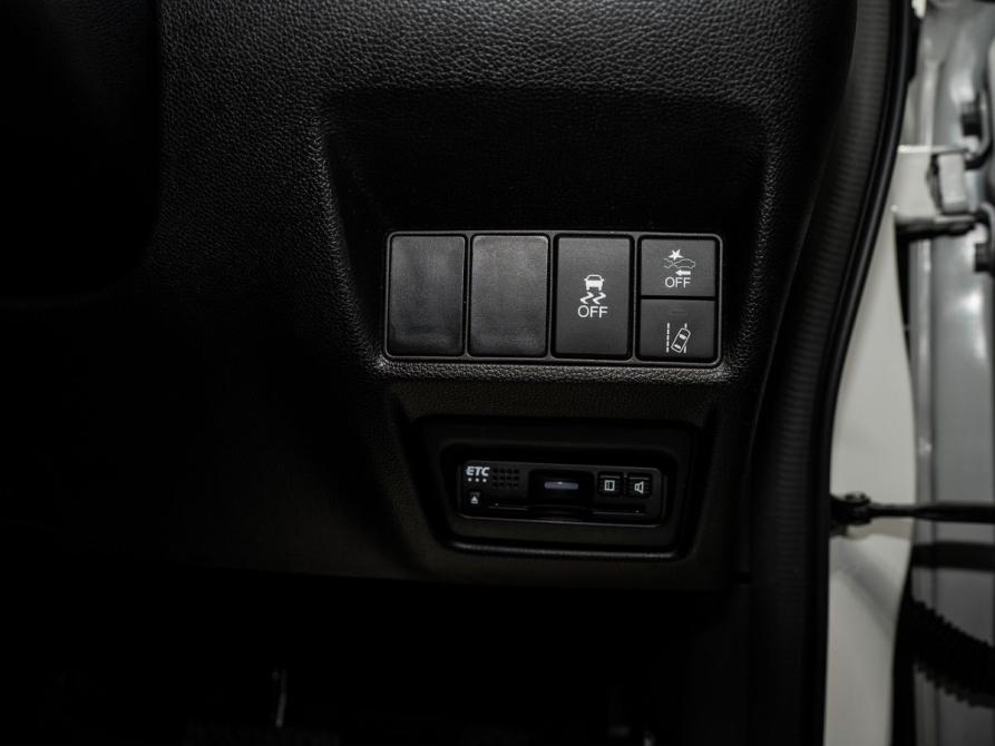 Honda Stepwgn V Рестайлинг Чита  - изображение 18