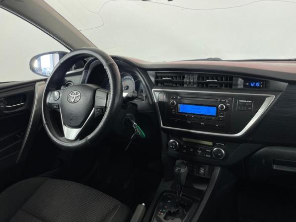 Toyota Auris II с пробегом 2014 года, цена 969 000 рублей, 234444 км, хэтчбек, Автокод Объявления