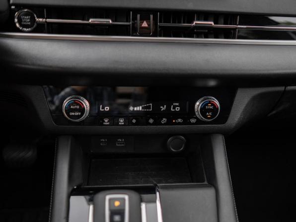 Mitsubishi Outlander IV с пробегом 2021 года, цена 3 150 000 рублей, 44293 км, внедорожник, Автокод Объявления