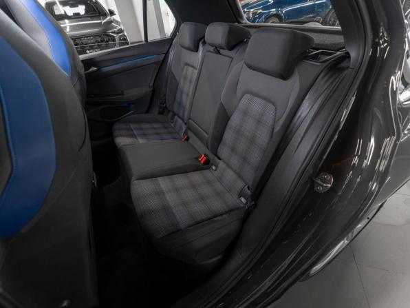 Volkswagen Golf VIII с пробегом 2020 года, цена 2 980 000 рублей, 61063 км, хэтчбек, Автокод Объявления