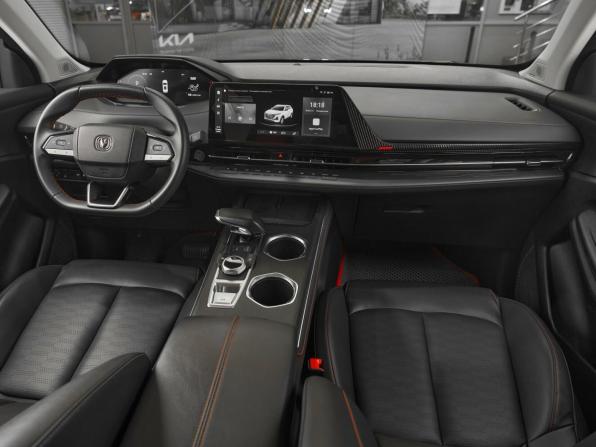 Changan CS55 Plus II с пробегом 2023 года, цена 2 295 000 рублей, 31400 км, внедорожник, Автокод Объявления