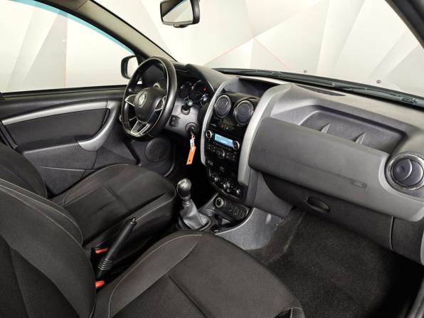 Renault Duster I Рестайлинг с пробегом 2019 года, цена 1 015 000 рублей, 300323 км, внедорожник, Автокод Объявления