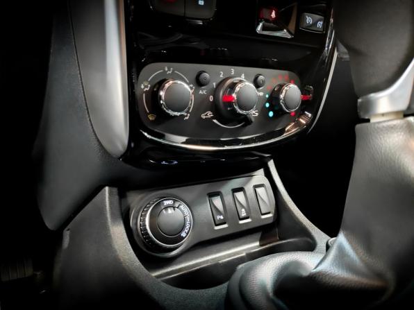 Nissan Terrano III (D10) с пробегом 2021 года, цена 1 570 000 рублей, 97000 км, внедорожник, Автокод Объявления