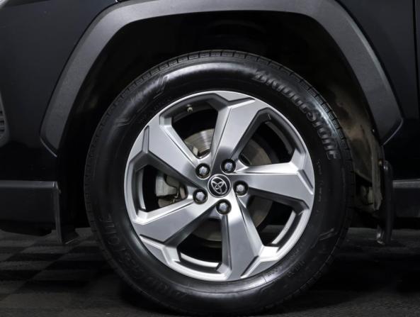 Toyota RAV4 V (XA50) с пробегом 2020 года, цена 2 890 000 рублей, 107147 км, внедорожник, Автокод Объявления