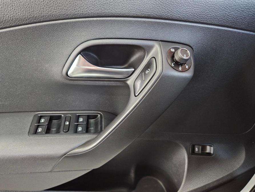Volkswagen Polo V Рестайлинг Вологда  - изображение 16
