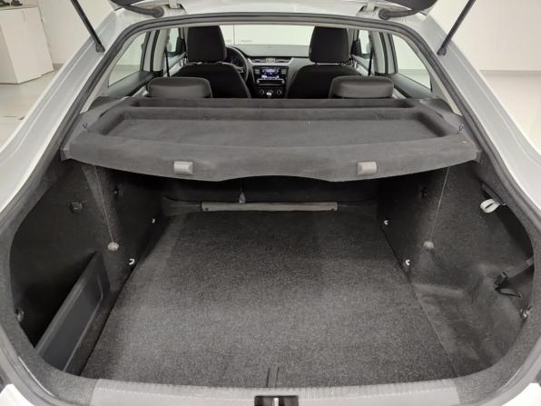 Skoda Octavia III (A7) Рестайлинг с пробегом 2017 года, цена 1 699 000 рублей, 61392 км, лифтбек, Автокод Объявления