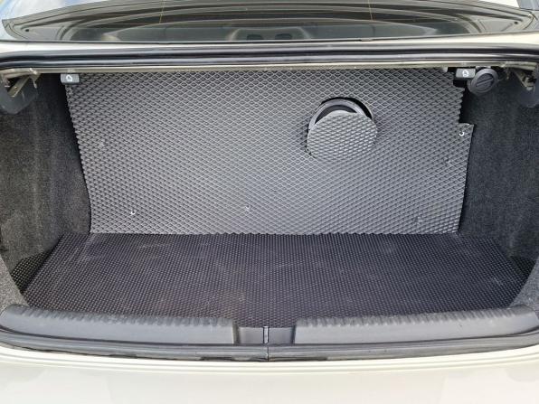 Volkswagen Jetta VI с пробегом 2012 года, цена 945 000 рублей, 190500 км, седан, Автокод Объявления