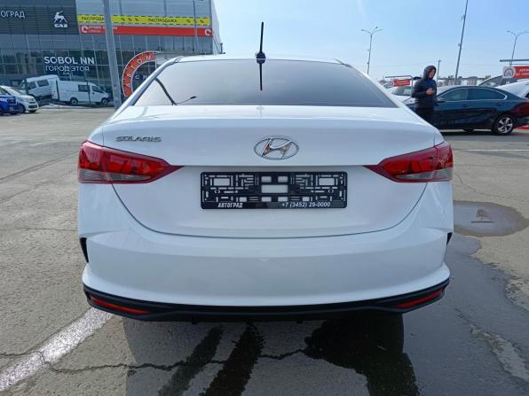 Hyundai Solaris II Рестайлинг с пробегом 2021 года, цена 1 439 995 рублей, 116746 км, седан, Автокод Объявления