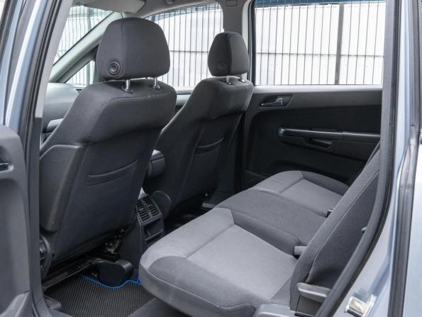 Opel Zafira B Рестайлинг с пробегом 2010 года, цена 775 000 рублей, 213435 км, компактвэн, Автокод Объявления
