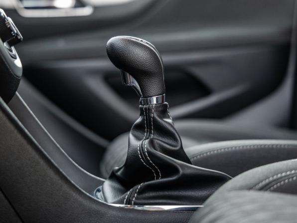 Opel Mokka I с пробегом 2014 года, цена 1 258 000 рублей, 57131 км, внедорожник, Автокод Объявления