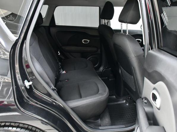 Kia Soul II Рестайлинг с пробегом 2018 года, цена 1 497 000 рублей, 170791 км, хэтчбек, Автокод Объявления